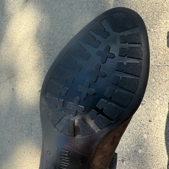 Munro 8.5 EUC “Laramie”  Gray & Blue Leather and Suede Ankle Boots - Picture 8 of 10